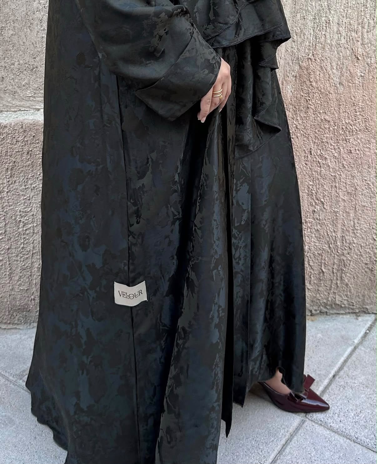 Cinnamon Veil — Tonal Printed Abaya with Sheila